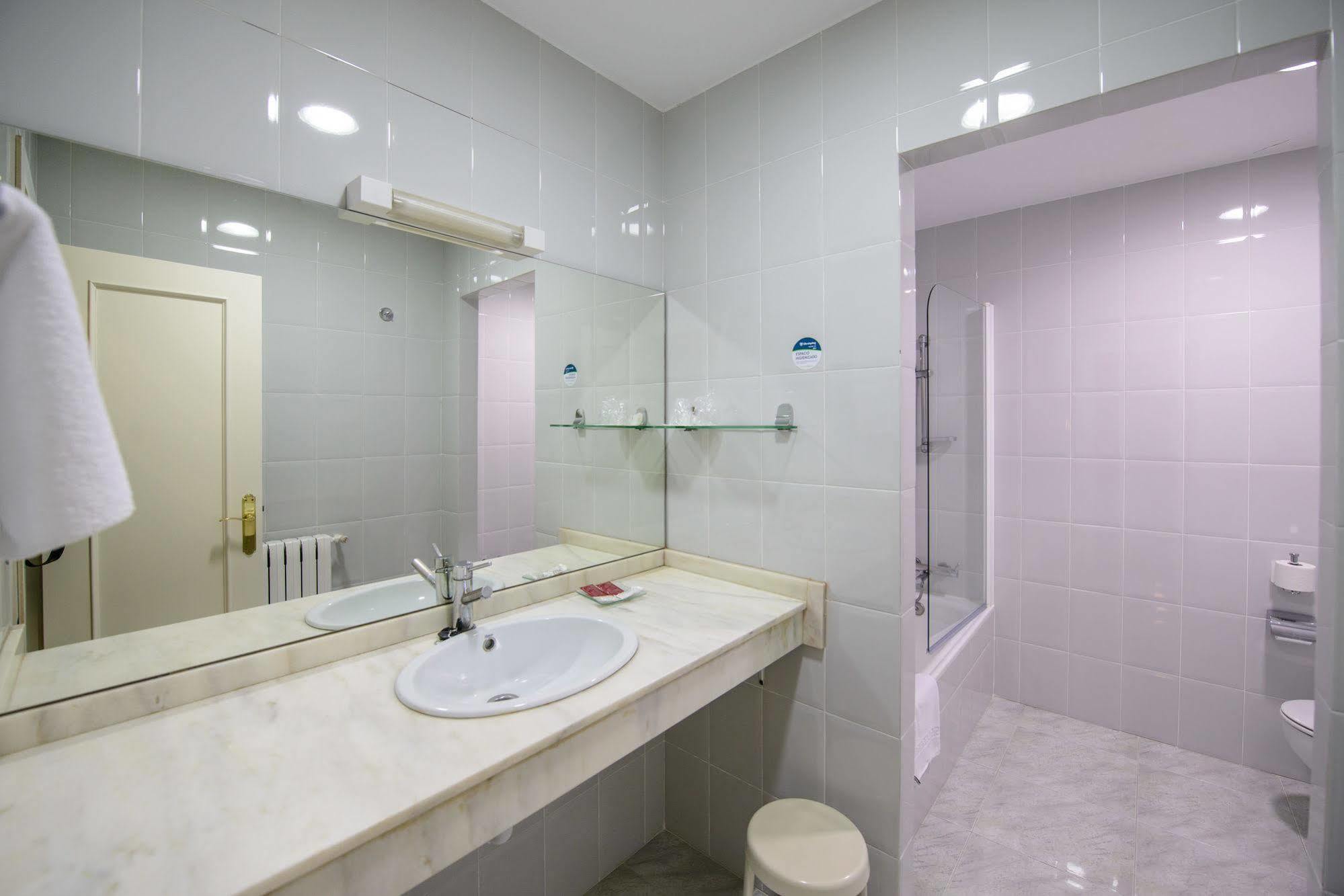 El Paso Honroso Hotel 3*